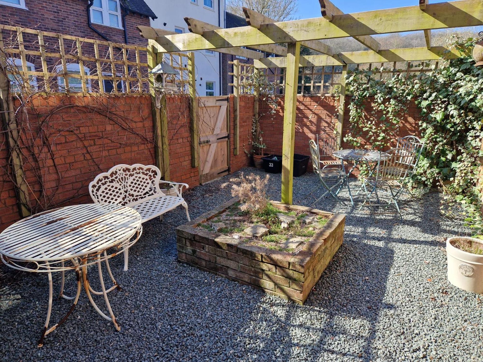 Ludlow - Linnet House - Well Presented Townhouse With Parking - Perfect Location For Exploring On Foot, Sleeps Up To 8 Guests - Hosted By Rentmyhouse Extérieur photo