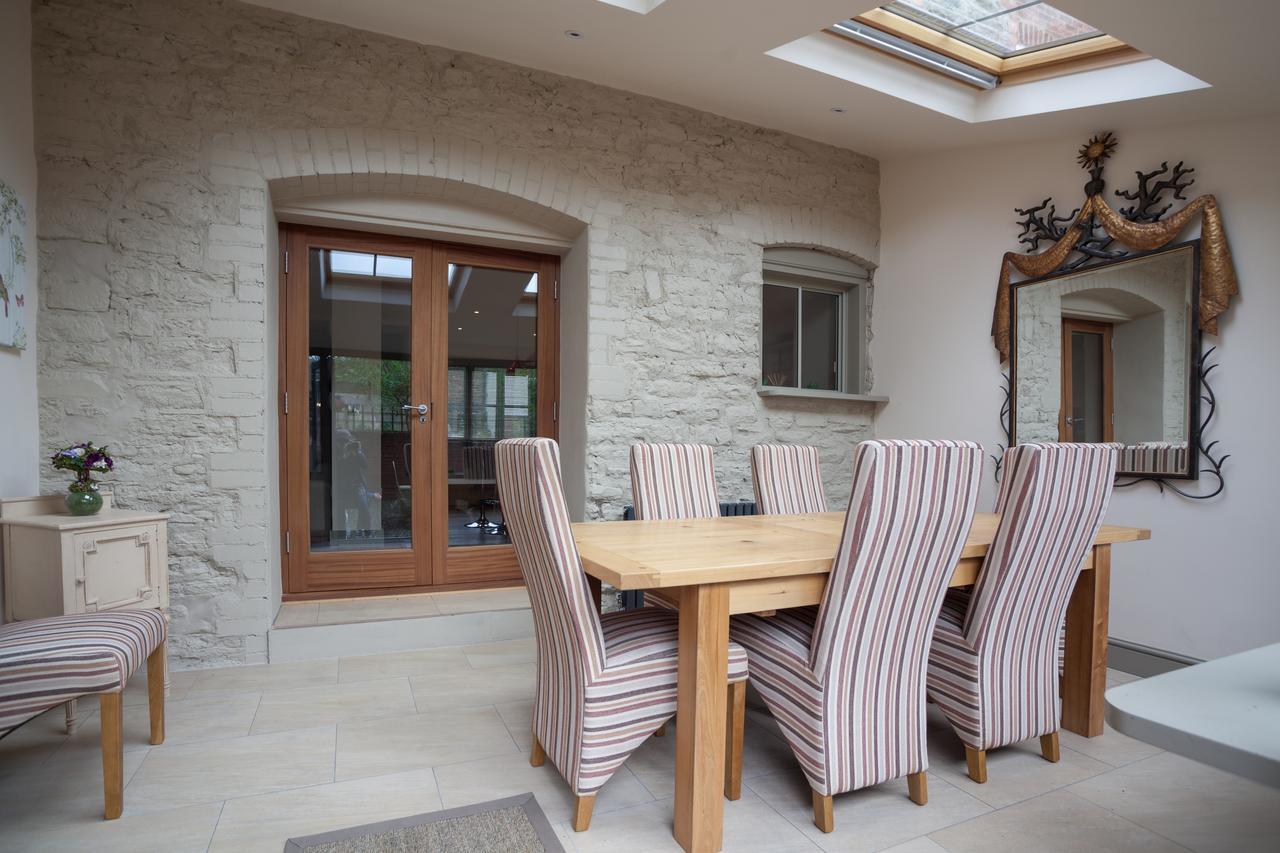 Ludlow - Linnet House - Well Presented Townhouse With Parking - Perfect Location For Exploring On Foot, Sleeps Up To 8 Guests - Hosted By Rentmyhouse Extérieur photo
